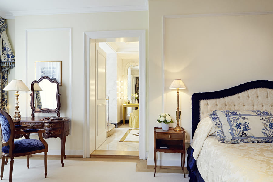 Badrutt's Palace signature suites image 8