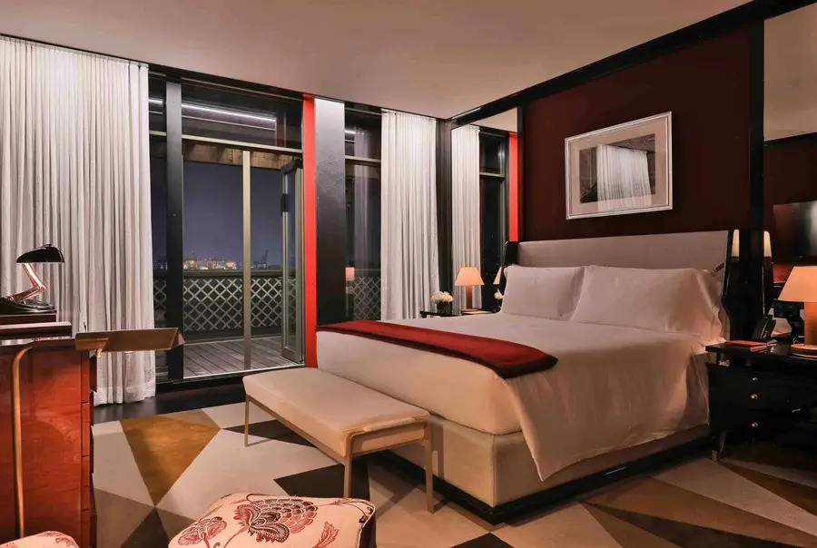 Casa Cipriani signature suites image 5