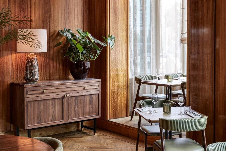 De L'Europe dining image 15
