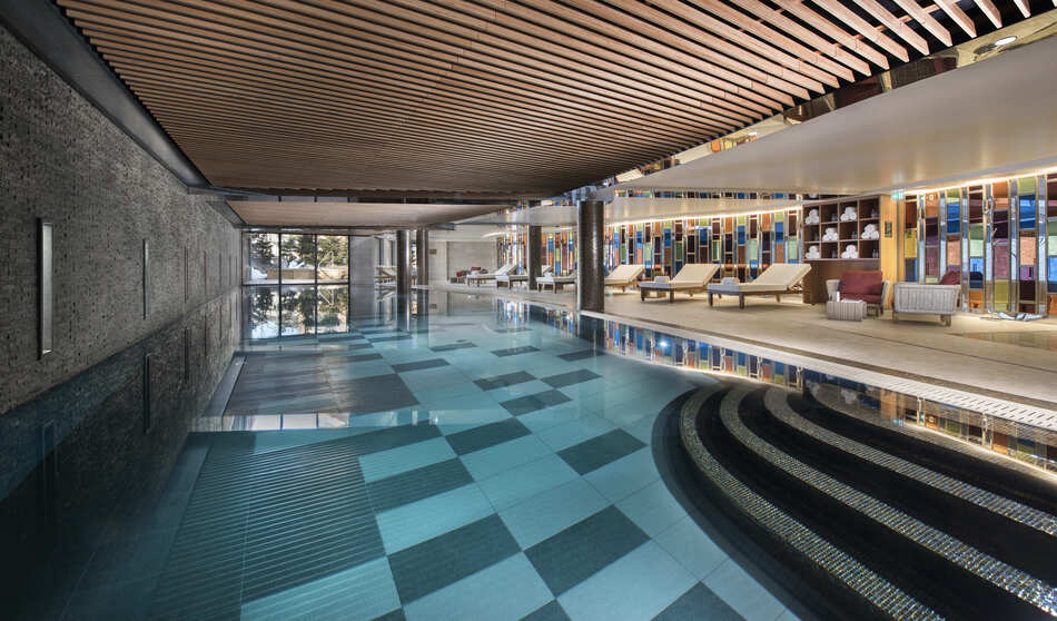 Fouquet's Courchevel spa treatment room