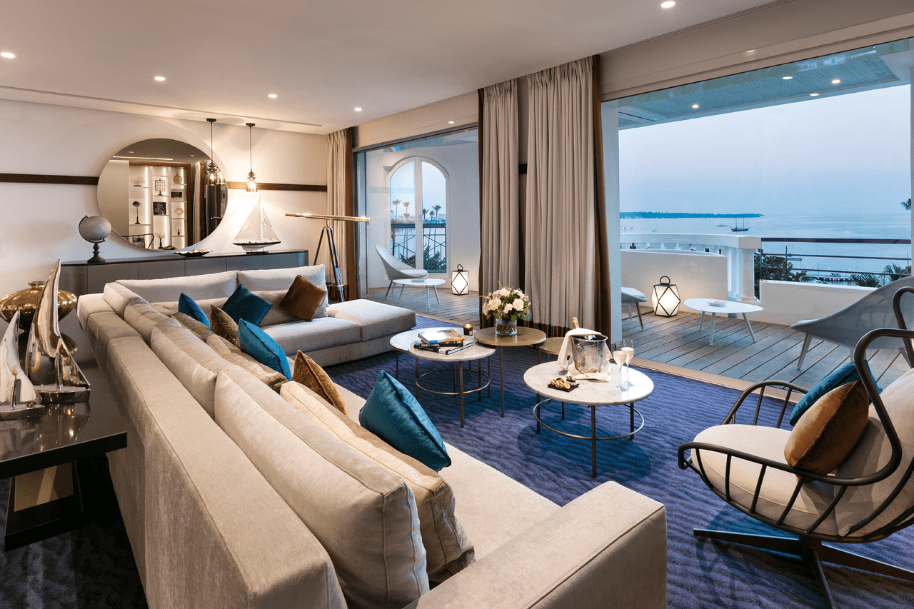 Signature suite dining area at Hôtel Barrière Le Majestic