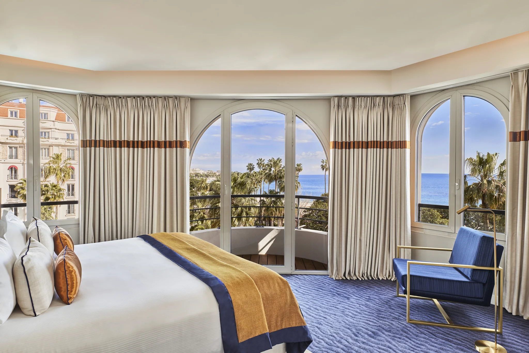 Hôtel Barrière Le Majestic signature suite
