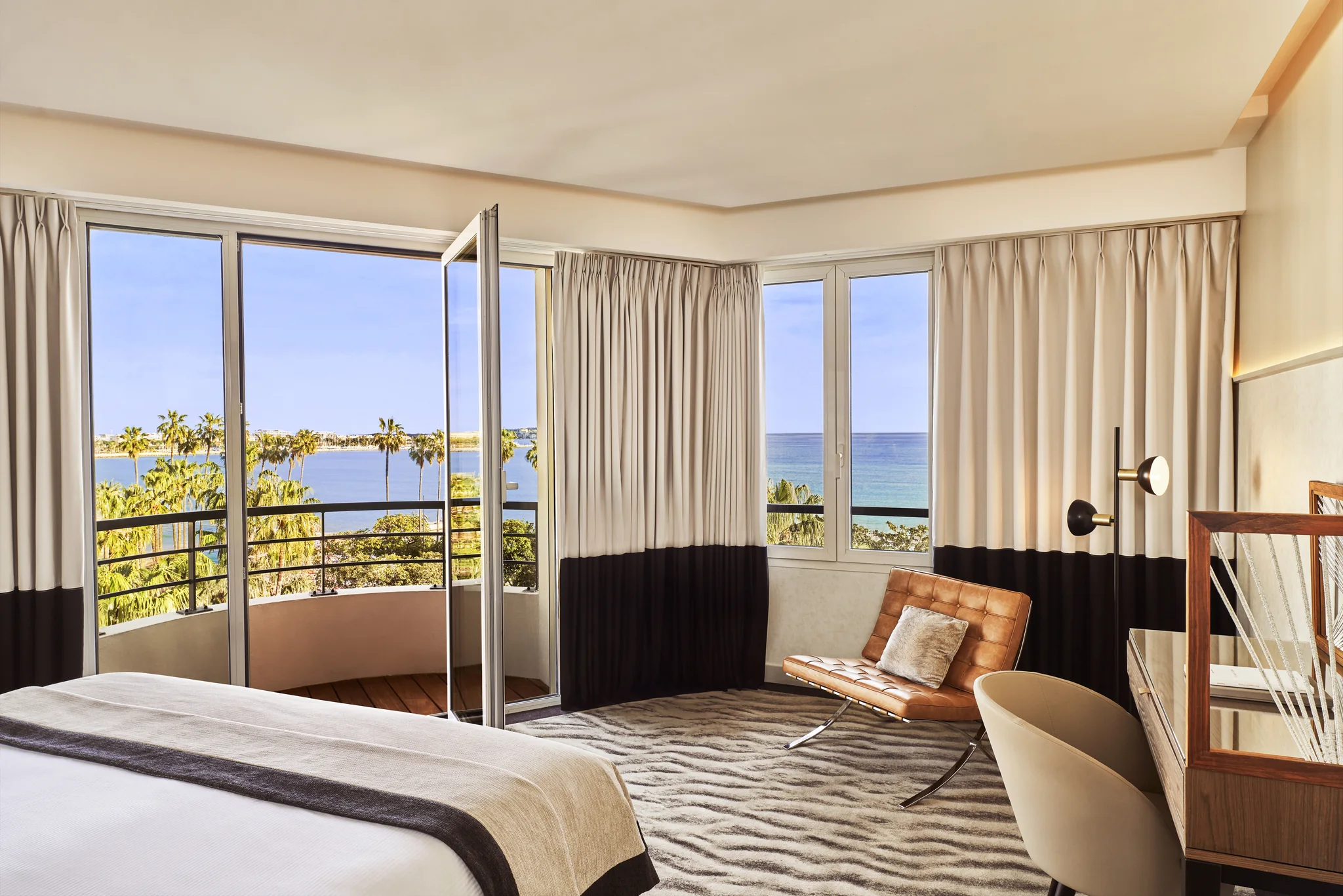 Hôtel Barrière Le Majestic signature suite
