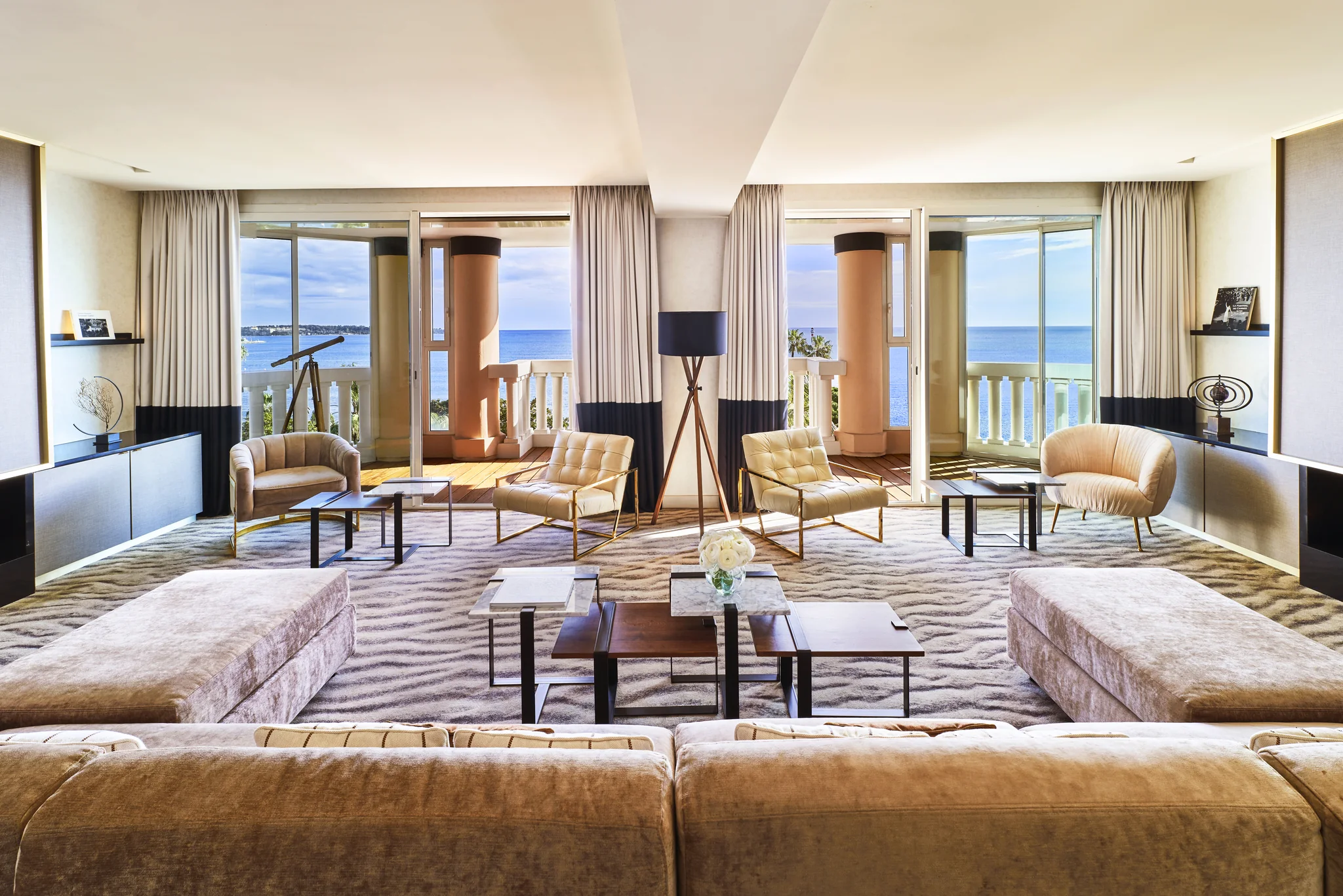 Hôtel Barrière Le Majestic signature suite