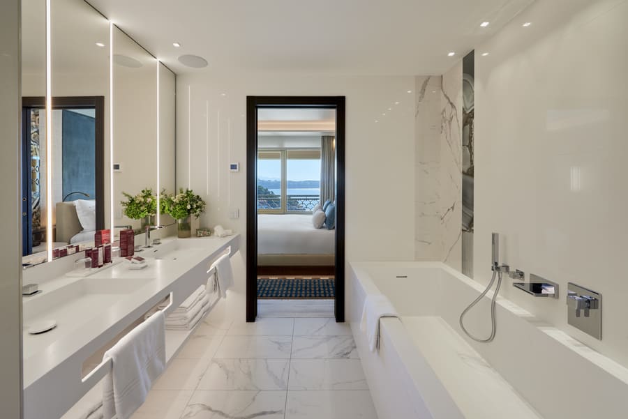 Monte-Carlo Bay Hotel & Resort signature suites image 2