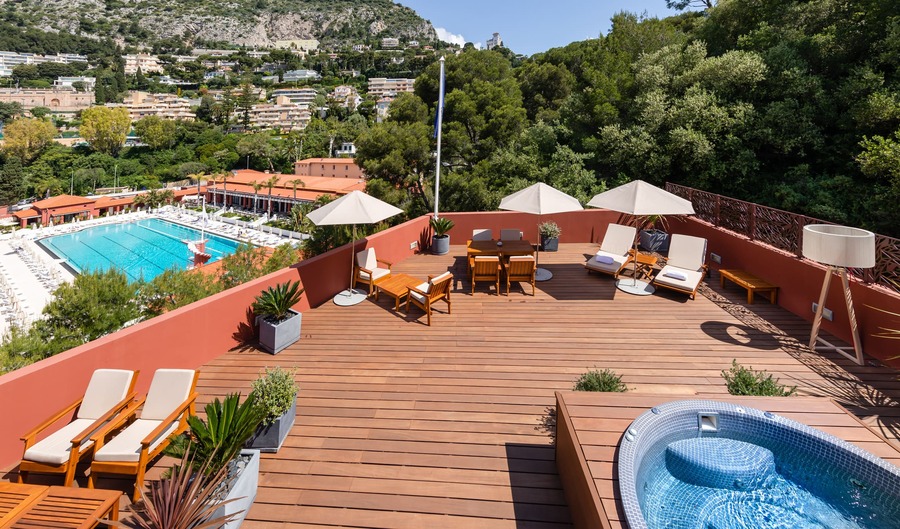 Monte-Carlo Beach signature suites image 6