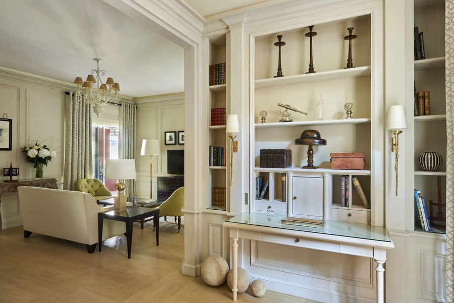 Monte-Carlo Beach signature suites image 7