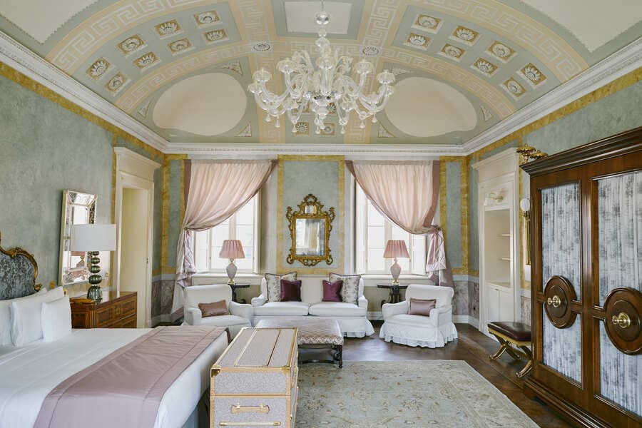 Passalacqua signature suites image 6