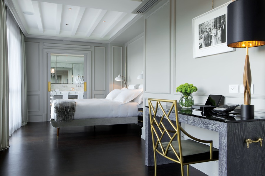 Portrait Firenze signature suites image 7